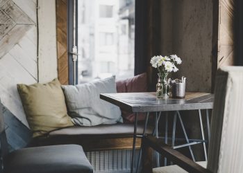 Mobilier funcțional și elegant: cum să alegi piesele potrivite pentru casa ta