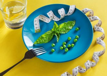 Dieta volumetrică: cum să te simți sătul consumând mai puține calorii