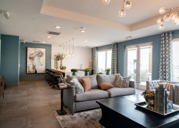 Amenajarea unui living deschis: cum să îmbini stilul și funcționalitatea