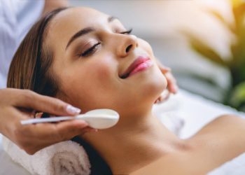 Cum să ai grijă de pielea sensibilă