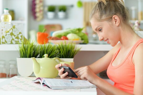 Cum îți calculezi necesarul caloric zilnic, fără aplicație