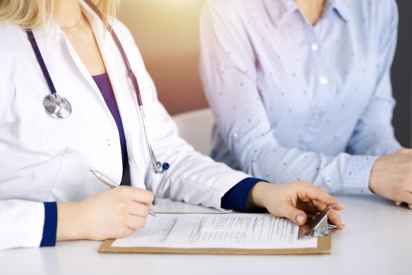 Lipsa vitaminei B12: ce simptome pot apărea și cum se verifică
